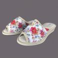 Kapcie damskie KD-LEN-02 – kwiatowe, lniana wkładka, koturna 3,5 cm, polska produkcja