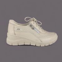 Półbuty damskie Helios 427 Ecru – Polskie, Skóra Naturalna, Koturna 5cm